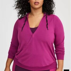 Torrid Berry Wine Heather Long Sleeve Active Hoodie